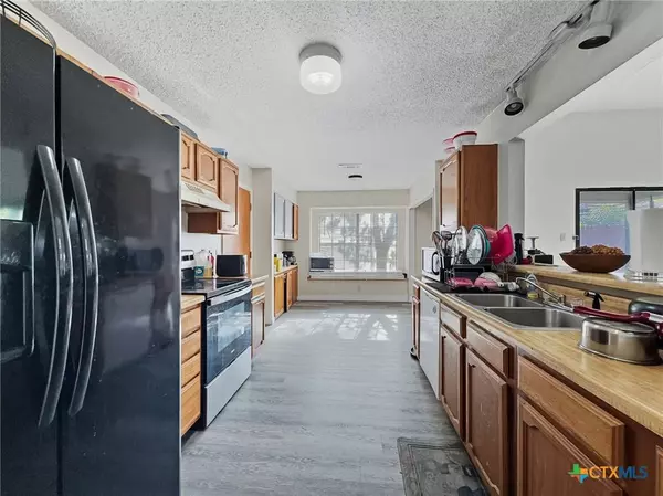 1706 Bobby Lee DR, Killeen, TX 76549