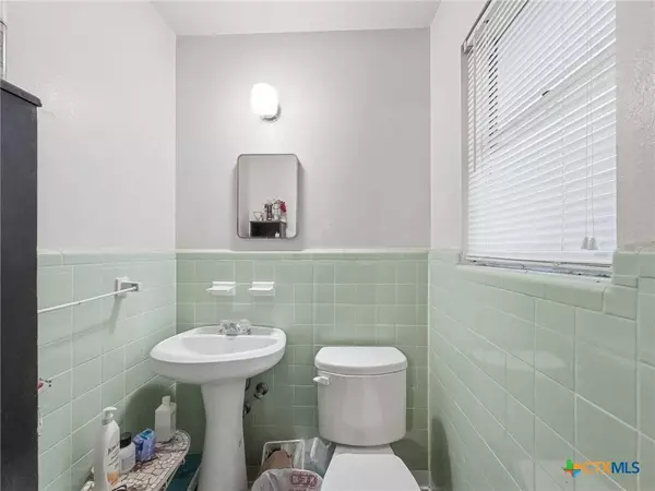 2506 Live Oak DR, Copperas Cove, TX 76522