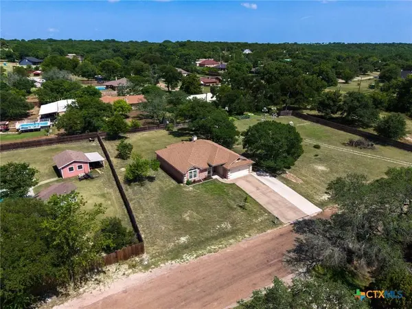 111 Kathy ST, Gatesville, TX 76528