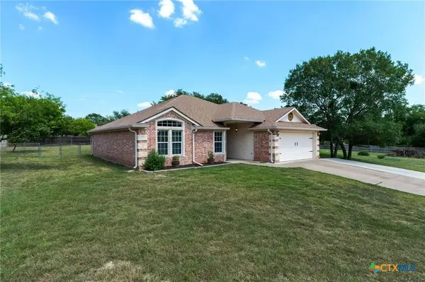 111 Kathy ST, Gatesville, TX 76528