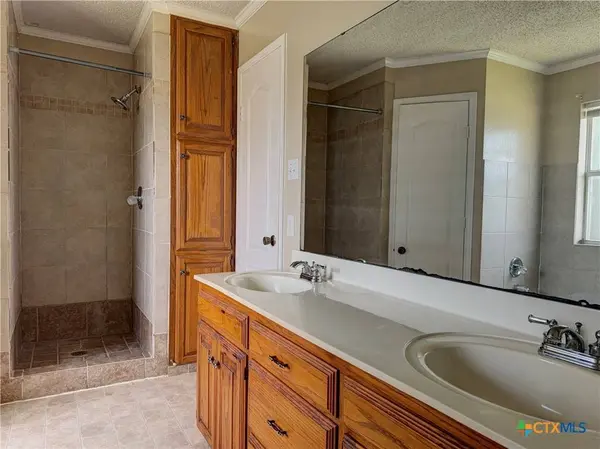 1813 Rally LN, Harker Heights, TX 76548