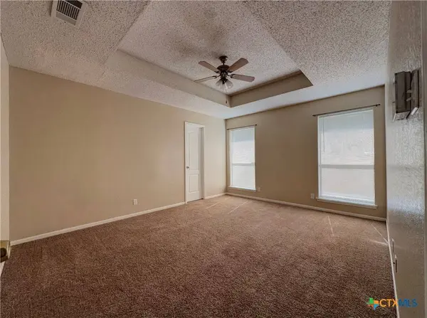 1813 Rally LN, Harker Heights, TX 76548