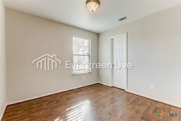 2821 Dusk ln LN ##1, Dallas, TX 75237