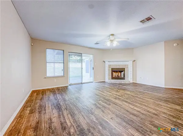 201 Tepee DR, Harker Heights, TX 76548