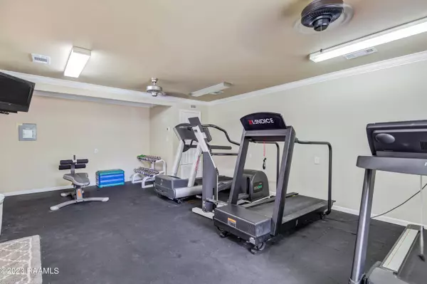 112 Hillside DR #16, Lafayette, LA 70503