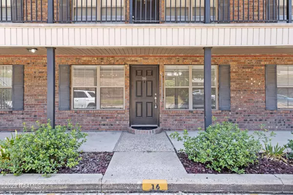 112 Hillside DR #16, Lafayette, LA 70503