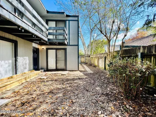 300 Fox Run AVE, Lafayette, LA 70508