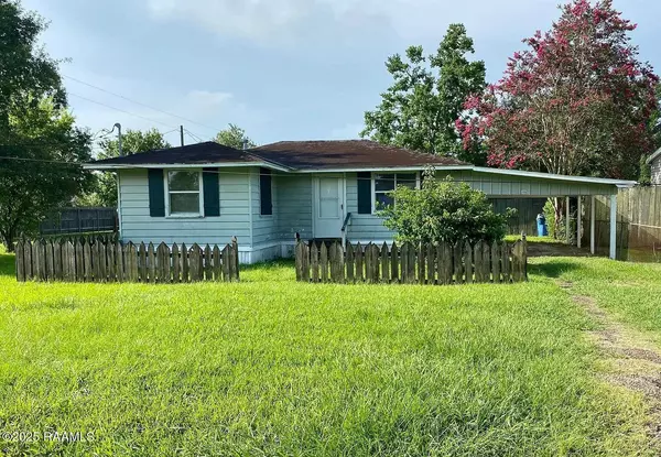406 D Arceneaux RD, Scott, LA 70583