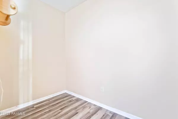 1203 S Union ST, Opelousas, LA 70570