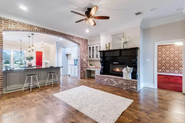 207 Narrow Way DR, Lafayette, LA 70508