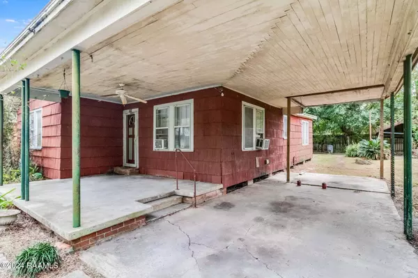 106 Sylvia ST, Lafayette, LA 70506