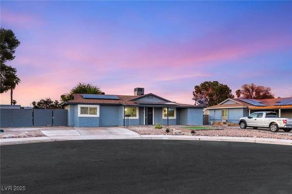 4764 Lana DR, Las Vegas, NV 89121