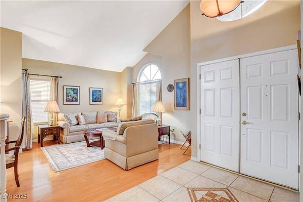 8416 Dry Cliff CIR, Las Vegas, NV 89128