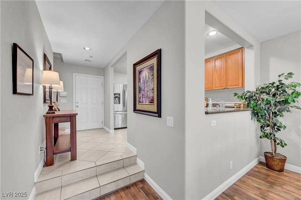 10528 Tugaloo AVE, Las Vegas, NV 89129