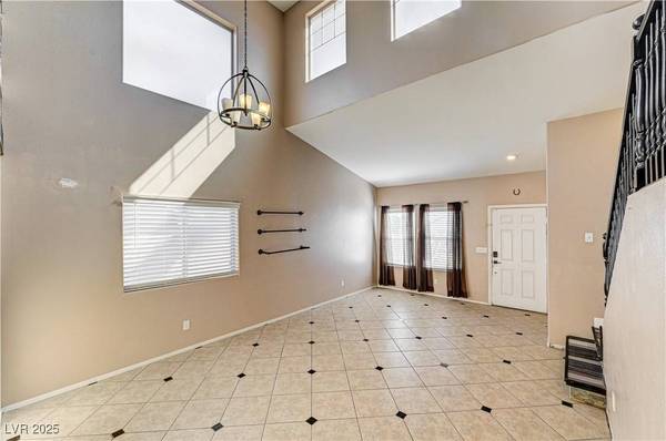 105 Richland Hills AVE, Henderson, NV 89012