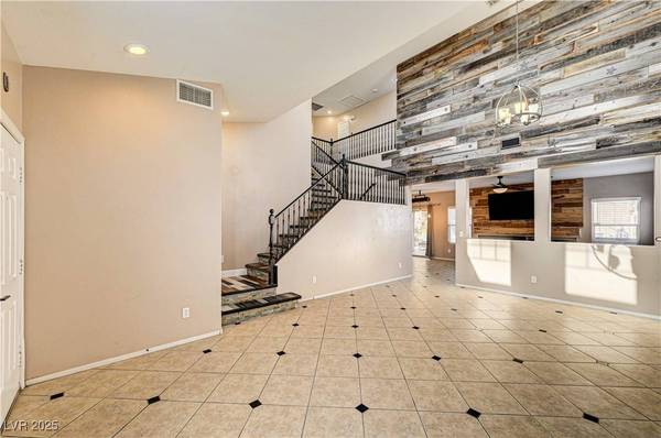 105 Richland Hills AVE, Henderson, NV 89012