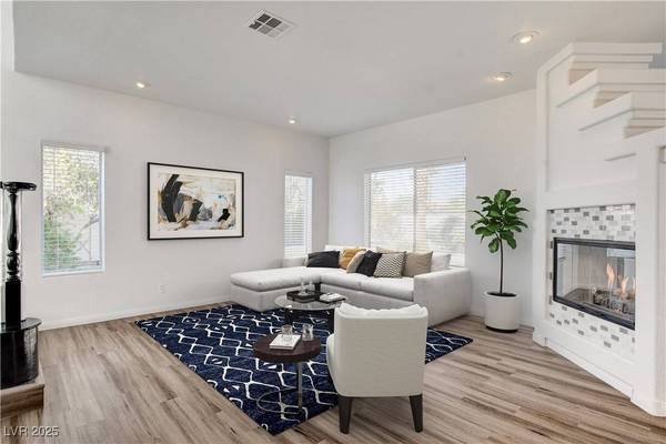 9520 Silver Frost ST, Las Vegas, NV 89123