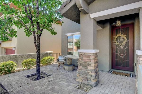 10623 Tranquil Glade LN, Las Vegas, NV 89135