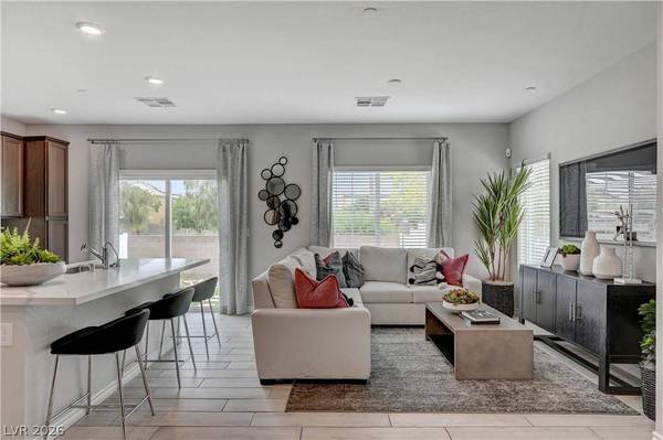 7334 N Decatur BLVD #2, Las Vegas, NV 89131