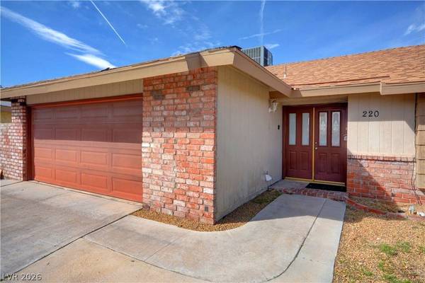 220 Moller CIR, Las Vegas, NV 89107