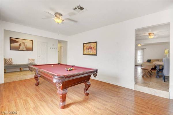 220 Moller CIR, Las Vegas, NV 89107
