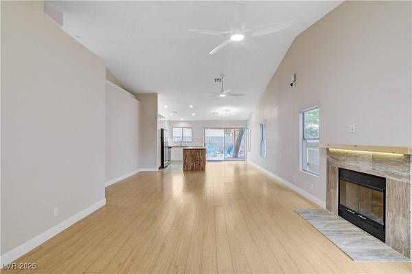 1258 Silver Perch AVE, Las Vegas, NV 89123