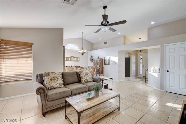 5713 La Coma WAY, Las Vegas, NV 89130