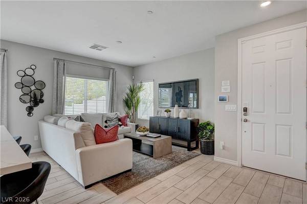 7334 N Decatur BLVD #2, Las Vegas, NV 89131