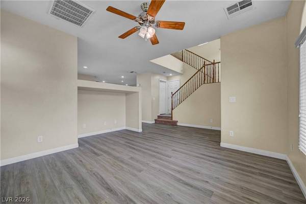 12052 Hathaway Pines LN, Las Vegas, NV 89138