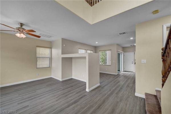 12052 Hathaway Pines LN, Las Vegas, NV 89138