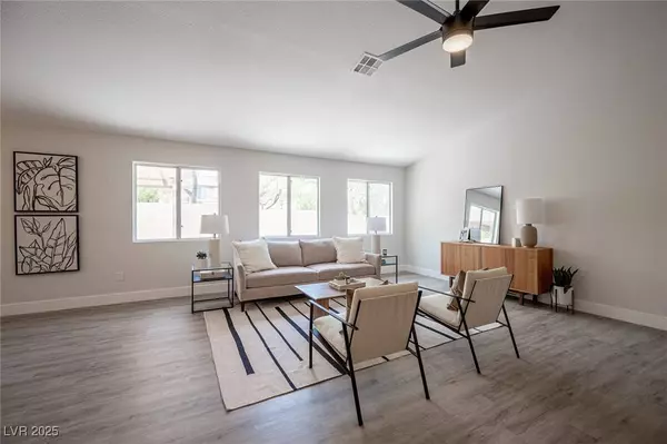 10712 Aire DR, Las Vegas, NV 89144