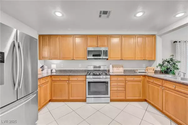 10528 Tugaloo AVE, Las Vegas, NV 89129