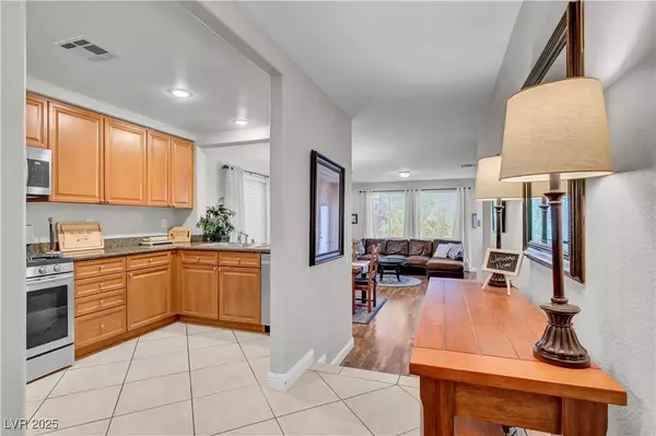 10528 Tugaloo AVE, Las Vegas, NV 89129