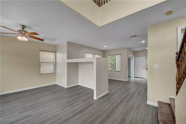 12052 Hathaway Pines LN, Las Vegas, NV 89138