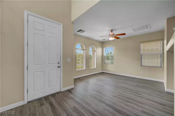 12052 Hathaway Pines LN, Las Vegas, NV 89138