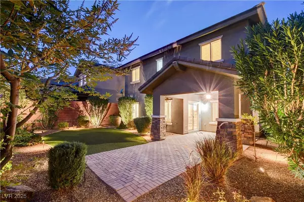 10623 Tranquil Glade LN, Las Vegas, NV 89135