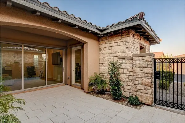 83 Basque Coast ST, Las Vegas, NV 89138