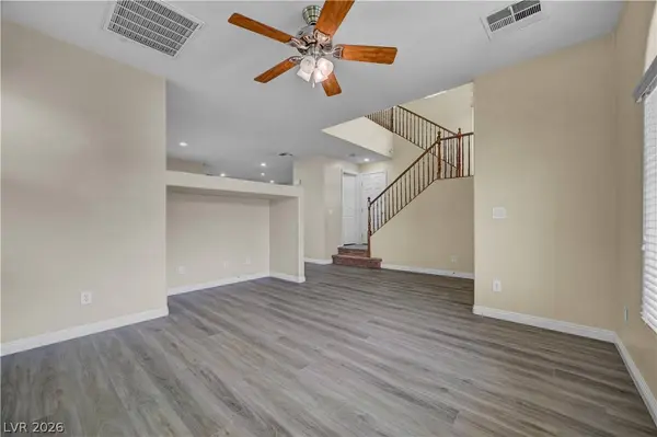 12052 Hathaway Pines Lane, Las Vegas, NV 89138