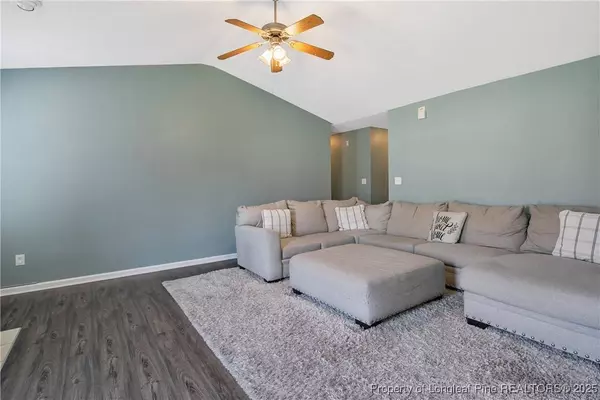 1404 Aultroy DR, Fayetteville, NC 28306