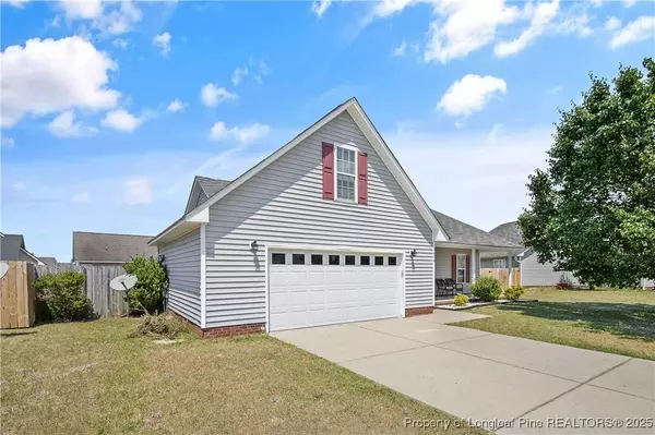 1404 Aultroy DR, Fayetteville, NC 28306