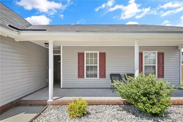 1404 Aultroy DR, Fayetteville, NC 28306