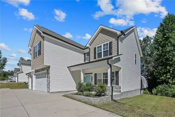 2911 Rockfish RD, Raeford, NC 28376