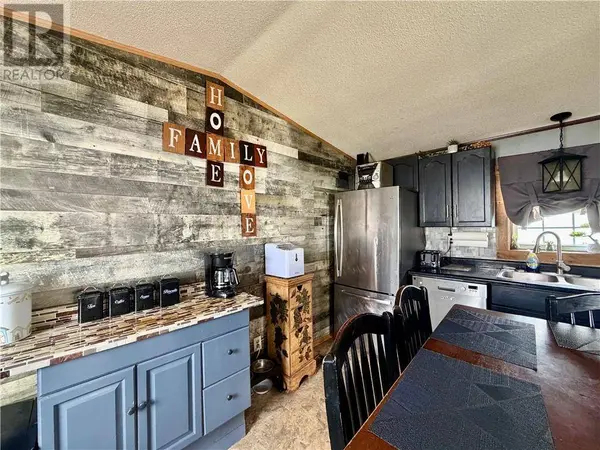 103 Corbin Avenue, Wahnapitae, ON