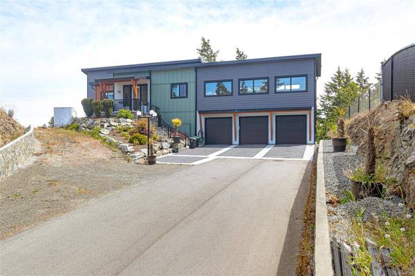 6 Conkor Hts, View Royal, BC V9B 1T9