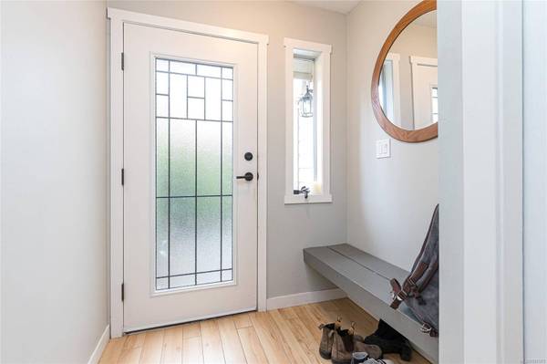 1287 Verdier Ave #6, Central Saanich, BC V8M 1H1