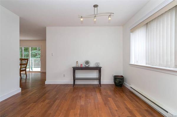 2466 Galland Ave, Shawnigan Lake, BC V0R 2W0