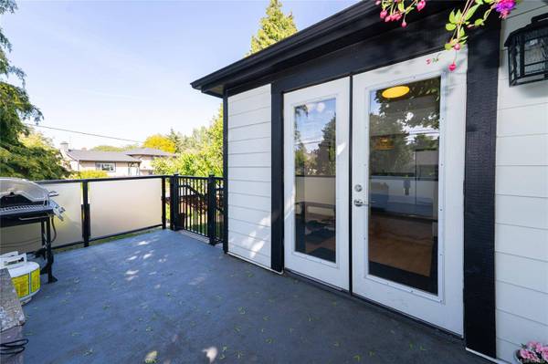 981 Isabell Ave, Langford, BC V9C 2W2