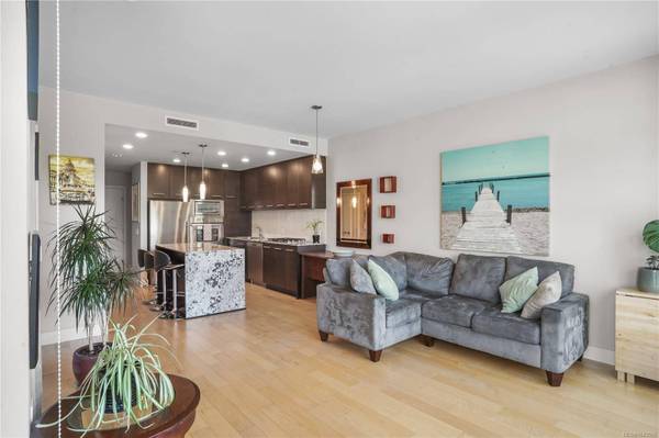 3223 Selleck WAY ##405, Colwood, BC V9C 0E7
