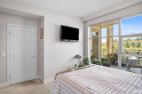 3223 Selleck WAY ##405, Colwood, BC V9C 0E7