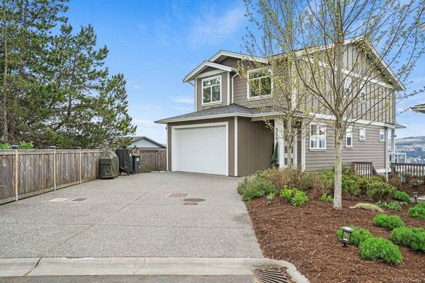 2562 Rosevista Pl, Langford, BC V9B 5J6